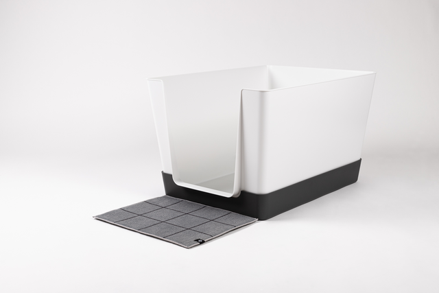 Best High-Sided Dog Litter Box: Doggy Bathroom Canada